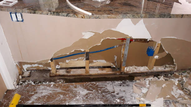 Professional Water damage restoration in Lansing, MI